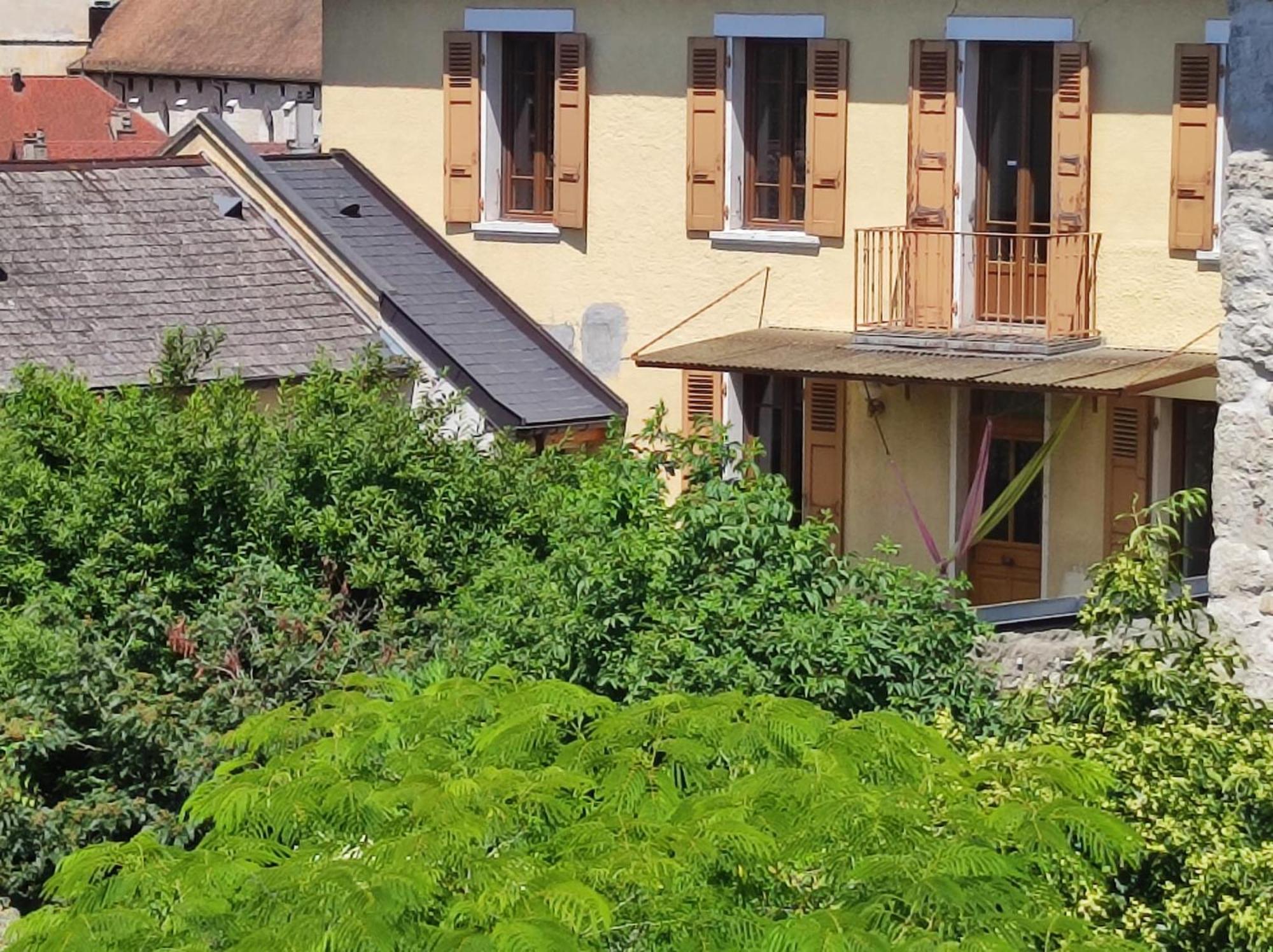 Appart hôtel Les Jardins Du Chateau *